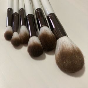 Hank and Henry Brushes (New)